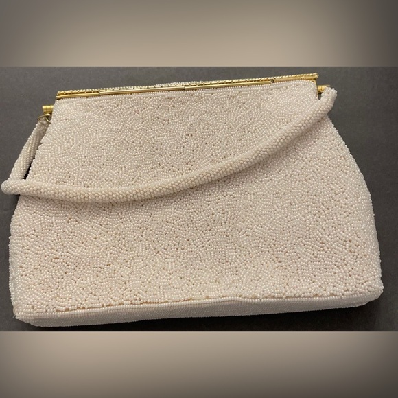 Ivory Beaded PetitPoint Roses Envelope Clutch Purse w/ 5” Drop Handle 9x7x1.5 - Picture 2 of 8